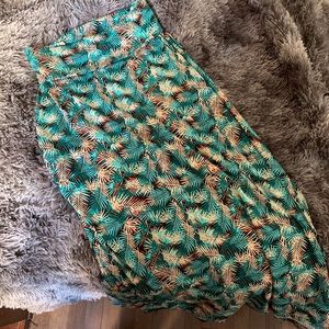 LuLaRoe Tropical Maxi 🌴 (XS)